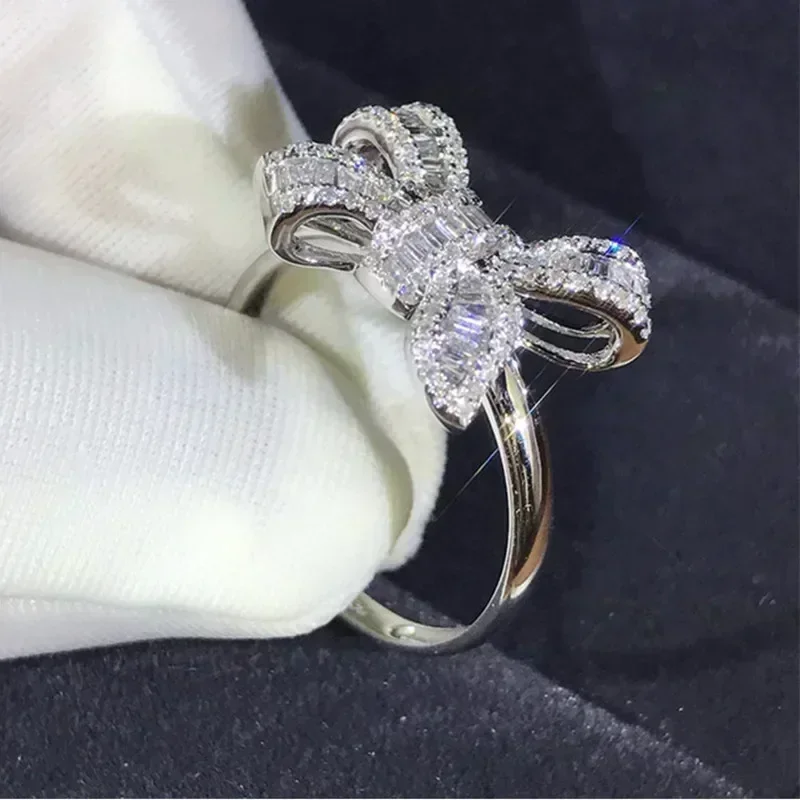 Luxury Lifestyle Jewelry - Huitan Büyük Ilmek Zarif Kübik Zirkonya