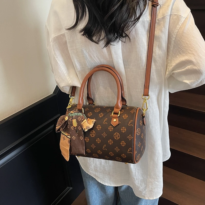 Şık Kadınlar Lüks Deri Moda Om - Luxury Lifestyle Handbags incelemesi ve fiyatı