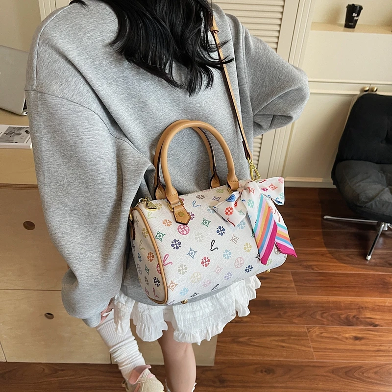 Şık Kadınlar Lüks Deri Moda Om - Luxury Lifestyle Handbags incelemesi ve fiyatı